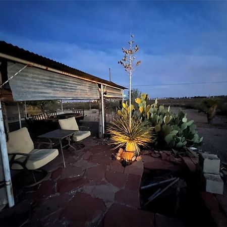 Hole In The Wall Getaway - Usa Mexico Border Bed And Breakfast Columbus Dış mekan fotoğraf