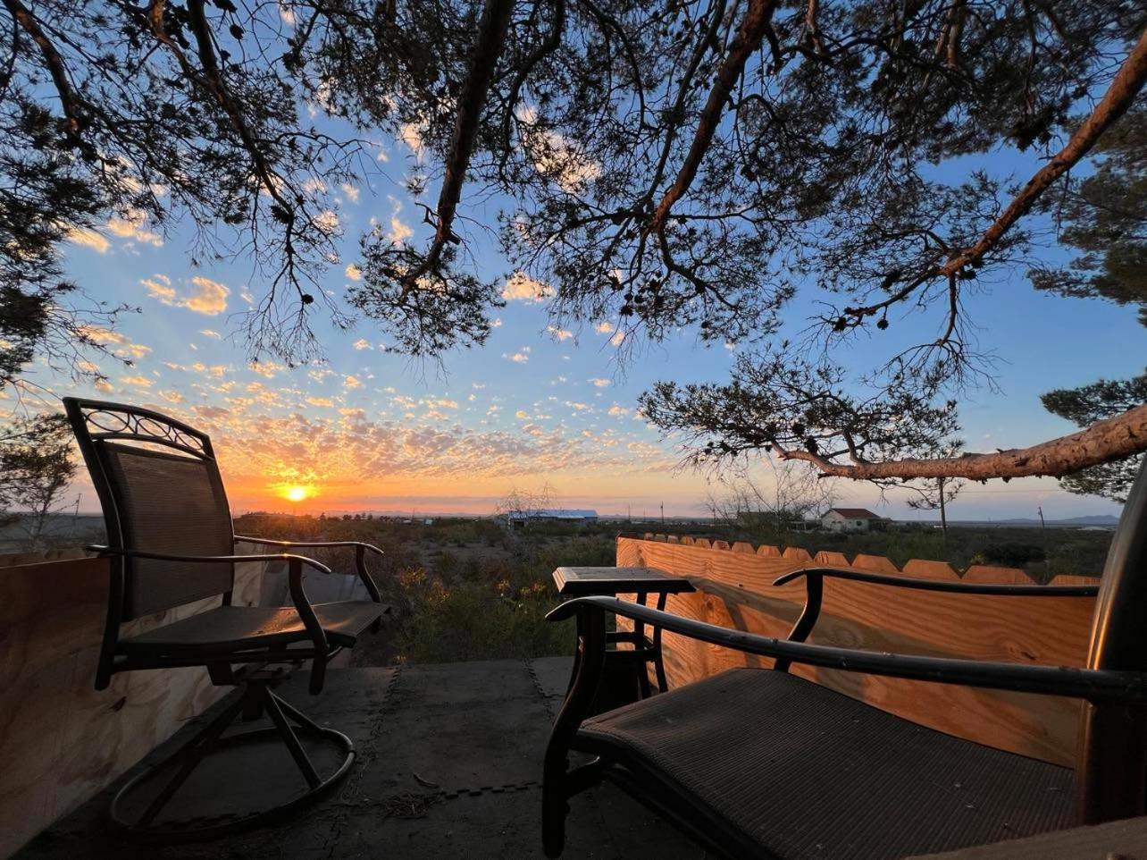 Hole In The Wall Getaway - Usa Mexico Border Bed And Breakfast Columbus Dış mekan fotoğraf